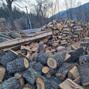 Дъбови дърва